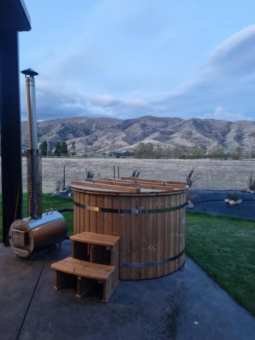 Relax In Rural Wanaka Villa Queensberry Luaran gambar